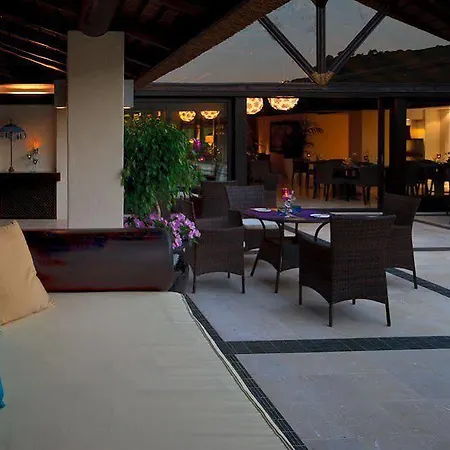 Hotel Shanti Som
