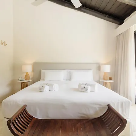 香缇索姆酒店 酒店 4*